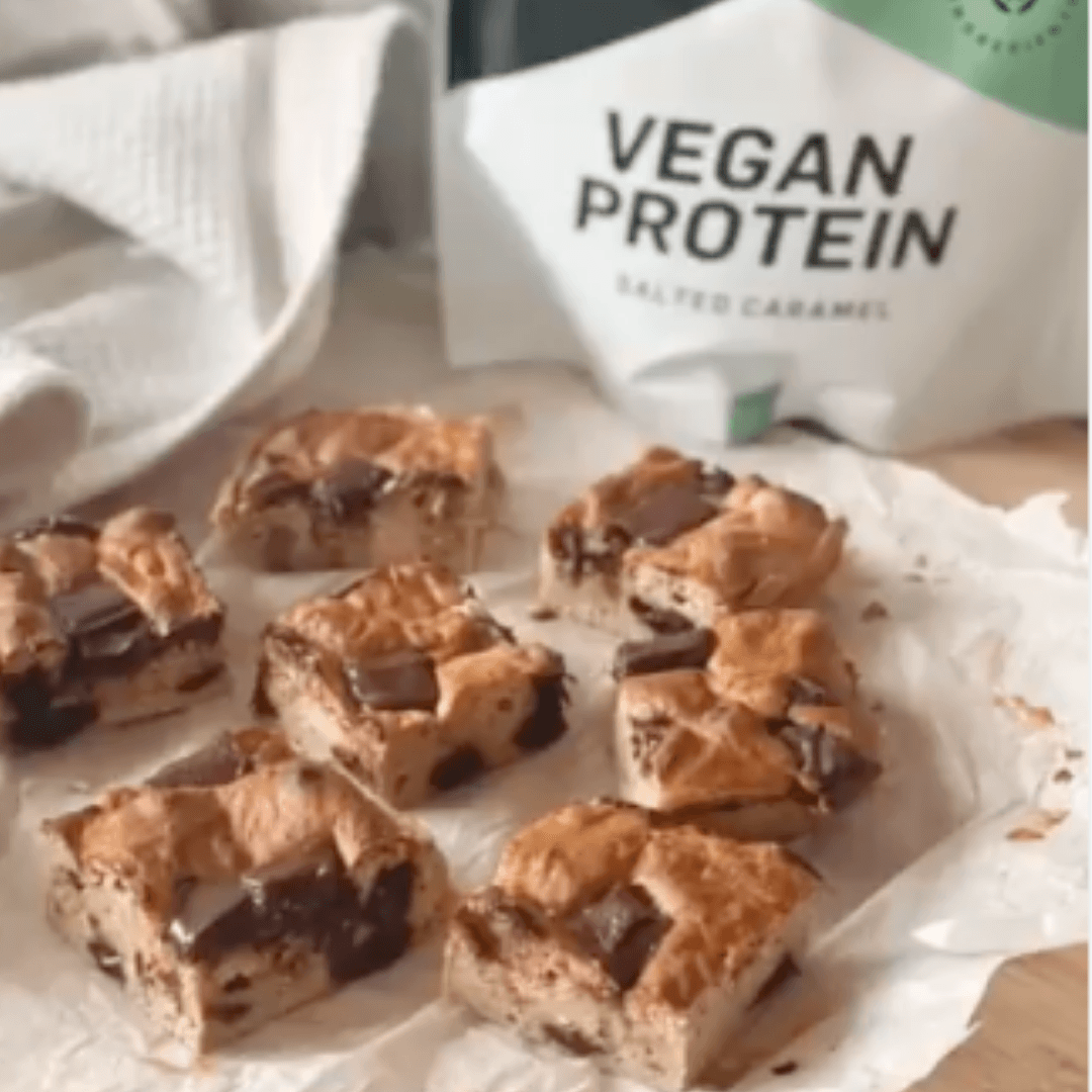 Chocolate Chip Protein Blondies