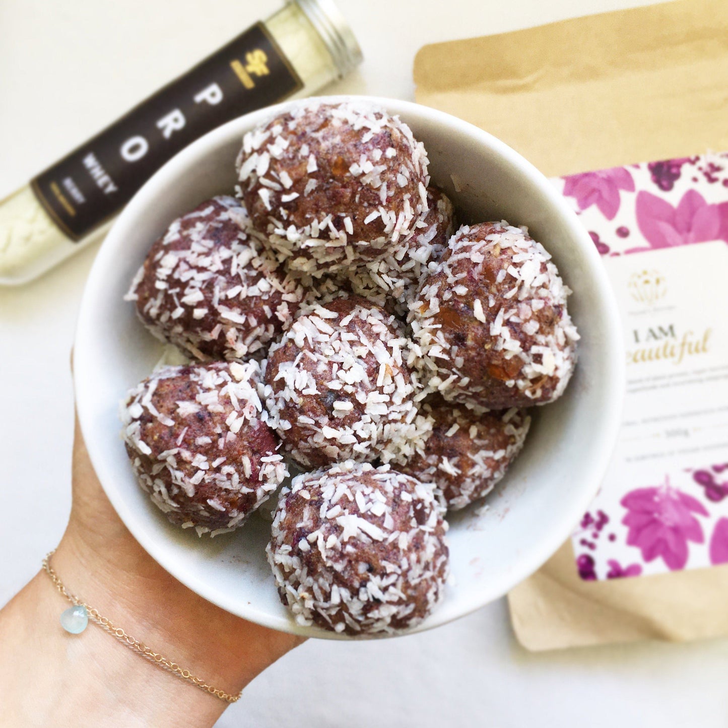 
                    dragon-fruit-protein-balls-recipe
                